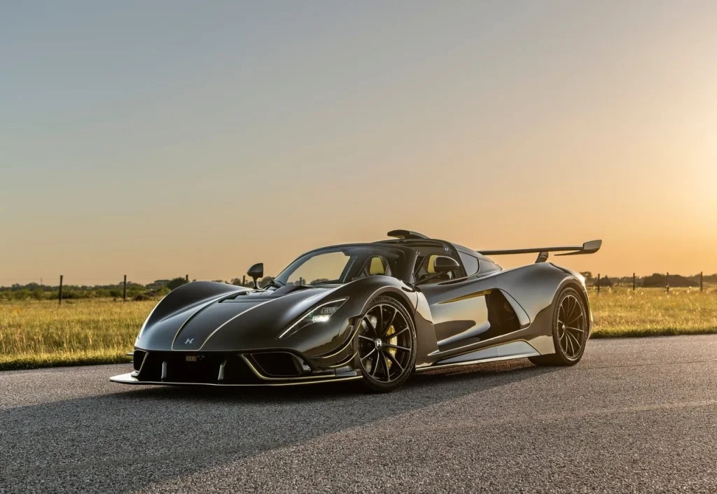 Hennessey Venom F5 Revolution Roadster Destaque