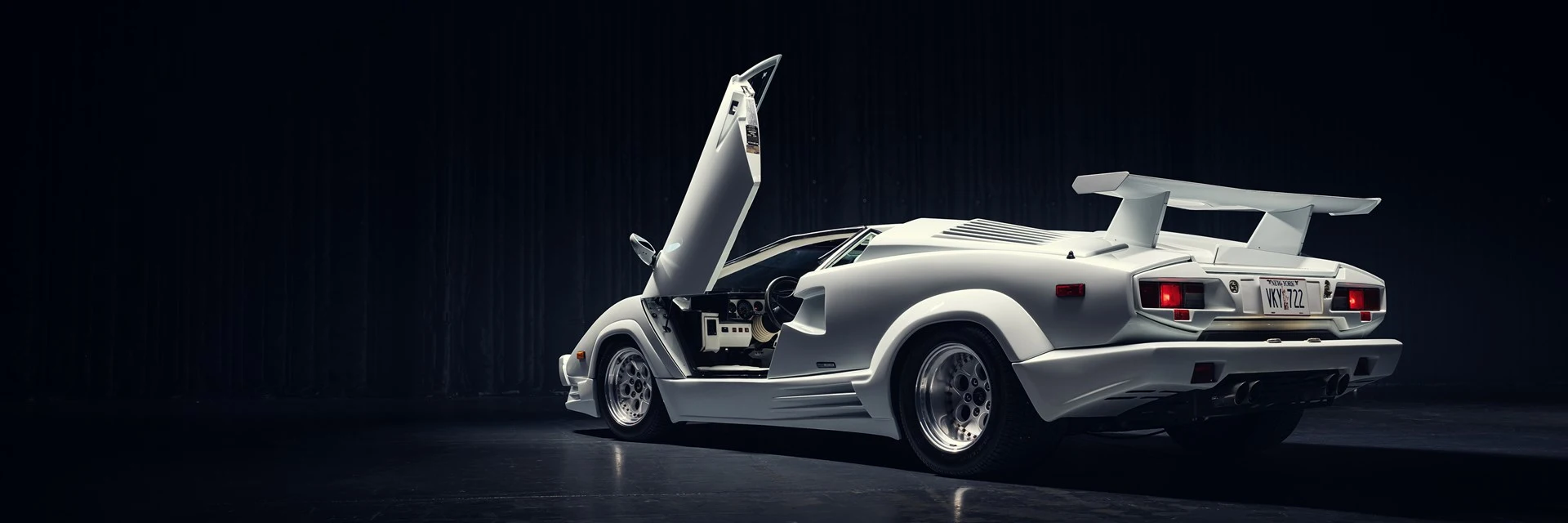 Lamborghini Countach 25th Aniversary F3
