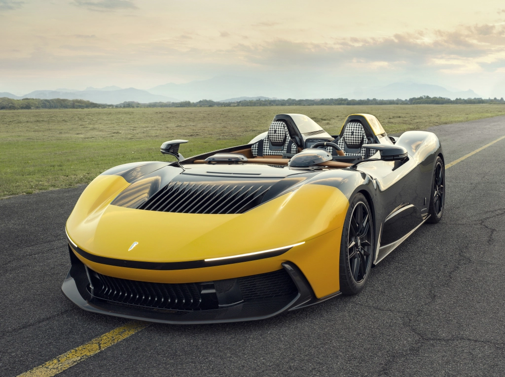 Pininfarina B95 Destaque