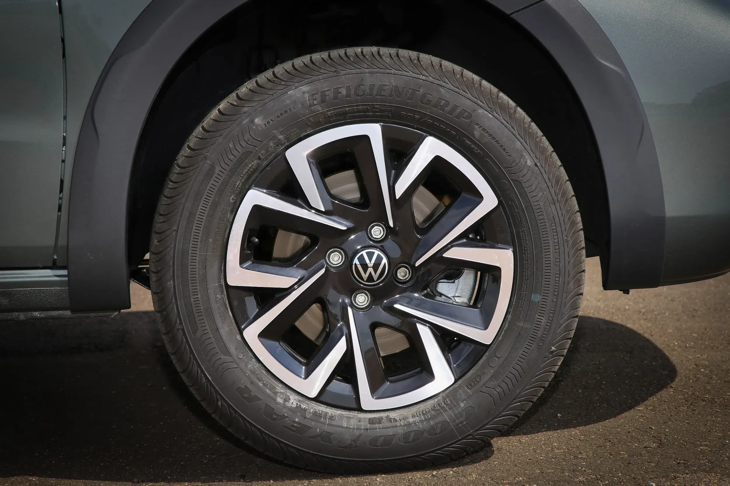 Vw Saveiro Extreme 2024 Ambientada 12