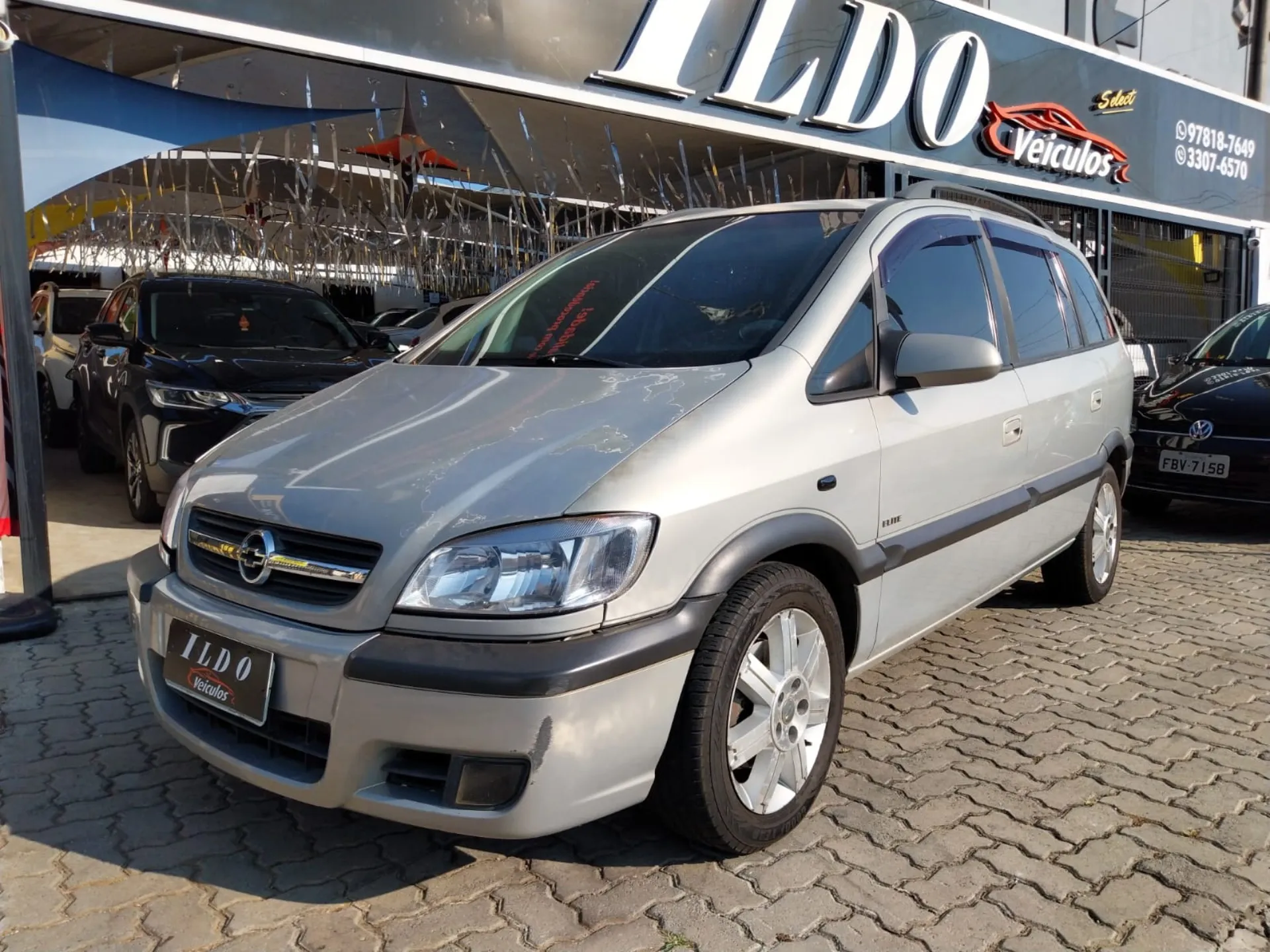 Chevrolet Zafira Reprodução 2