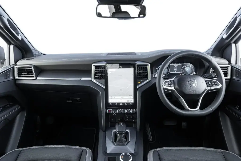 Volkswagen Amarok Tsi (8)