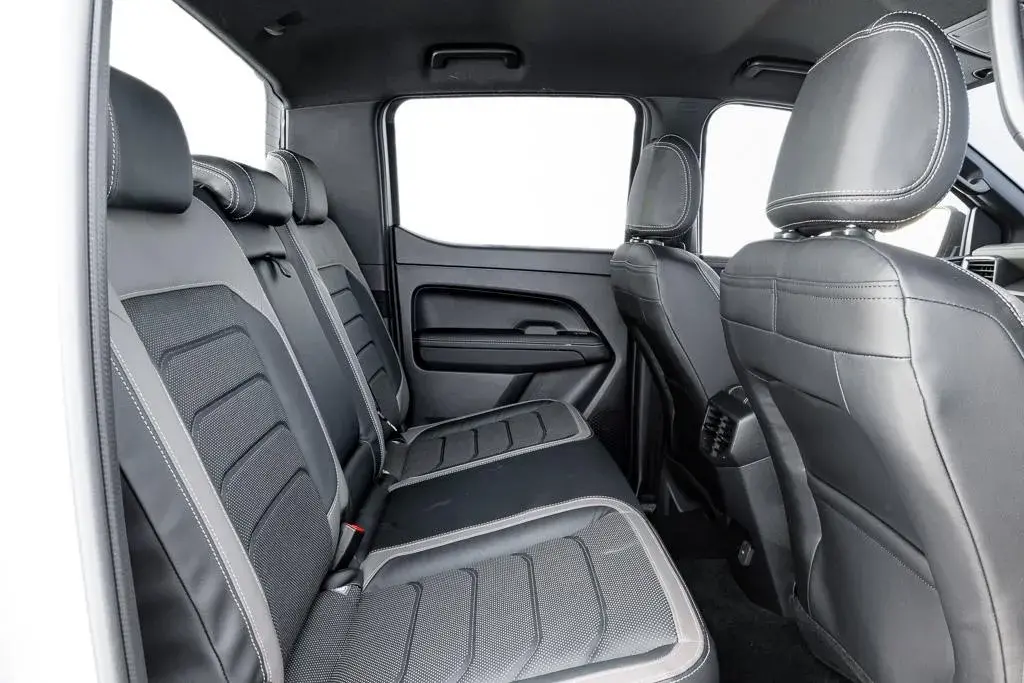 Volkswagen Amarok Tsi (11)