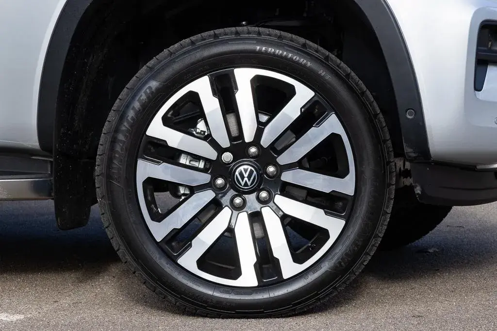 Volkswagen Amarok Tsi (14)