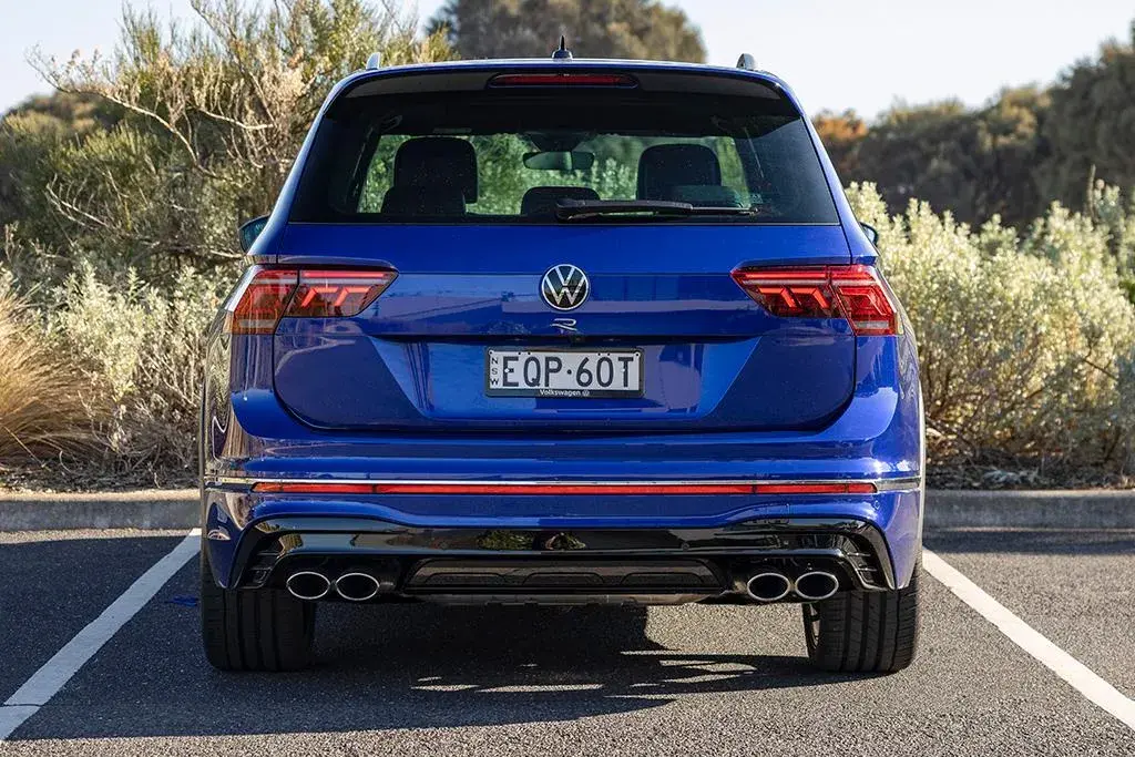 2022 Volkswagen Tiguan R 04