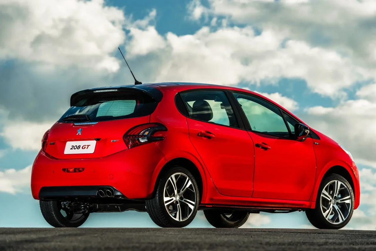 Peugeot 208 Gt 16