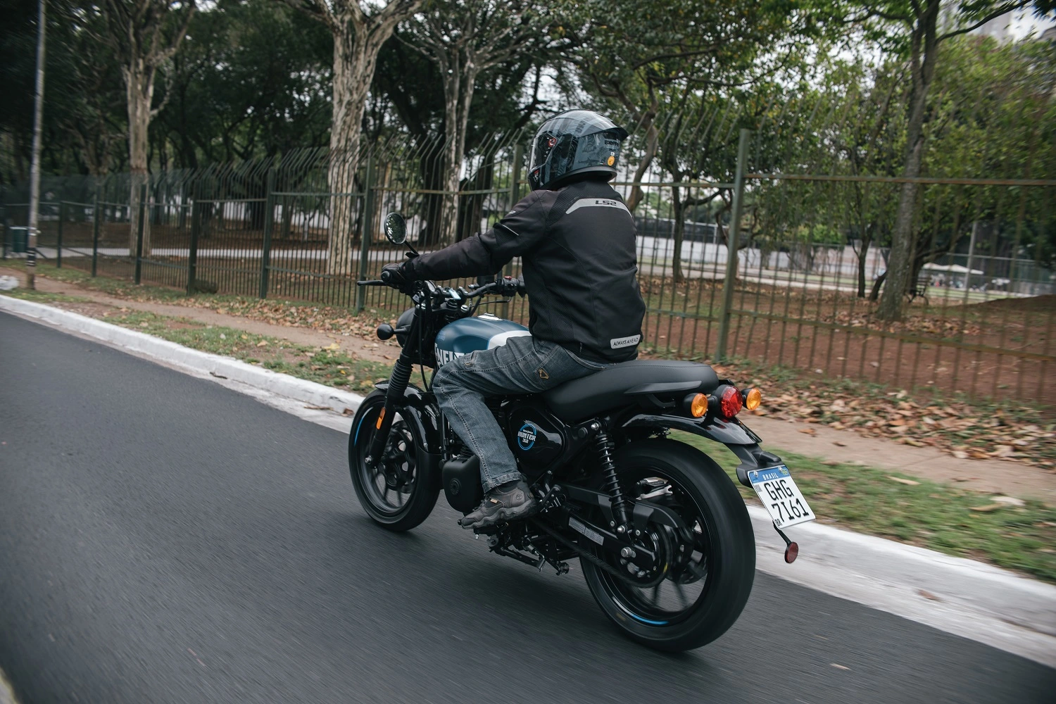 Royal Enfield Hunter 350 (13)