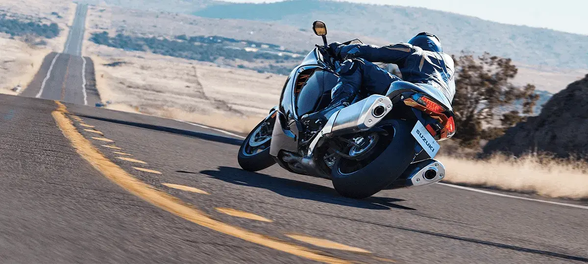 Suzuki Hayabusa 2023 4