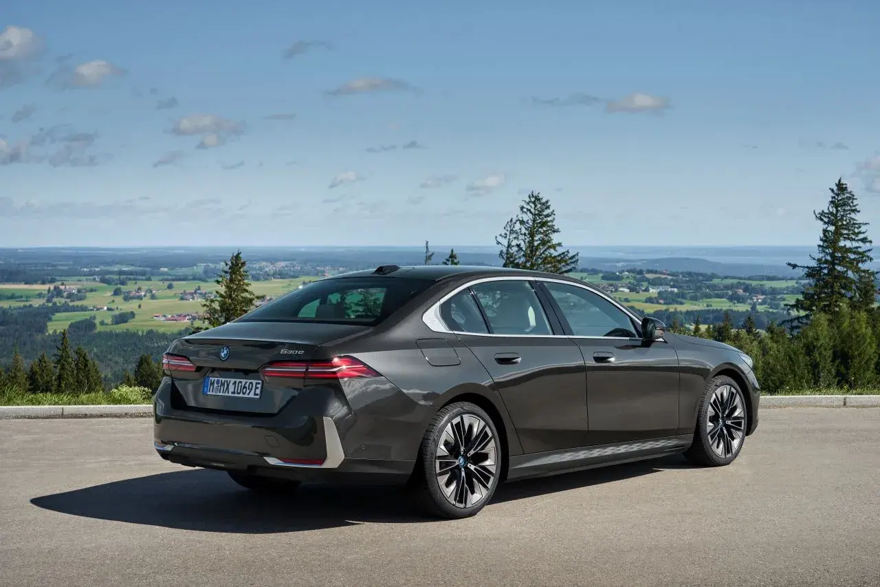 Bmw 530e 1