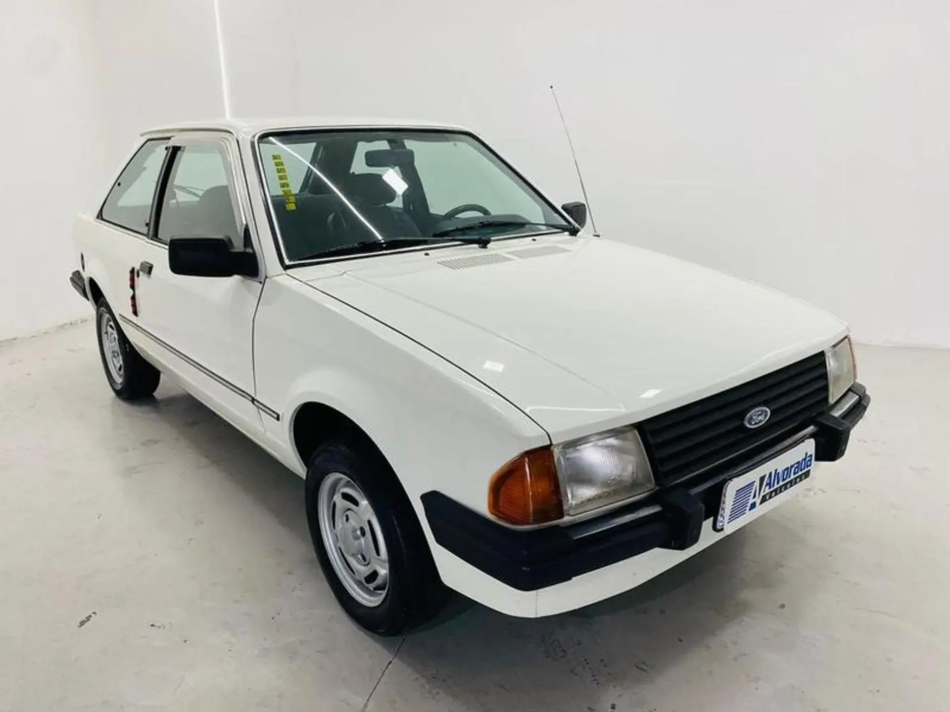 Ford Escort 1.6 L 8v Alcool 2p Manual Wmimagem10072189623