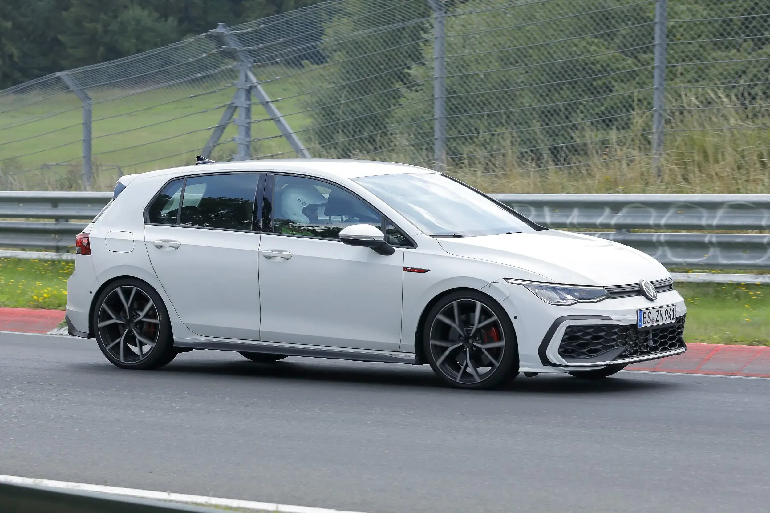 Volkswagen Golf Gti Facelift Segredo Automedia (5)