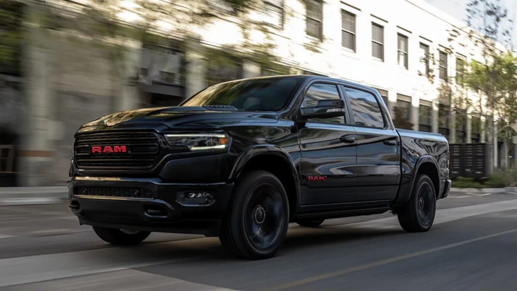 2023 Ram 1500 Limited Ramred Edition 1 2048x1152 Destaque