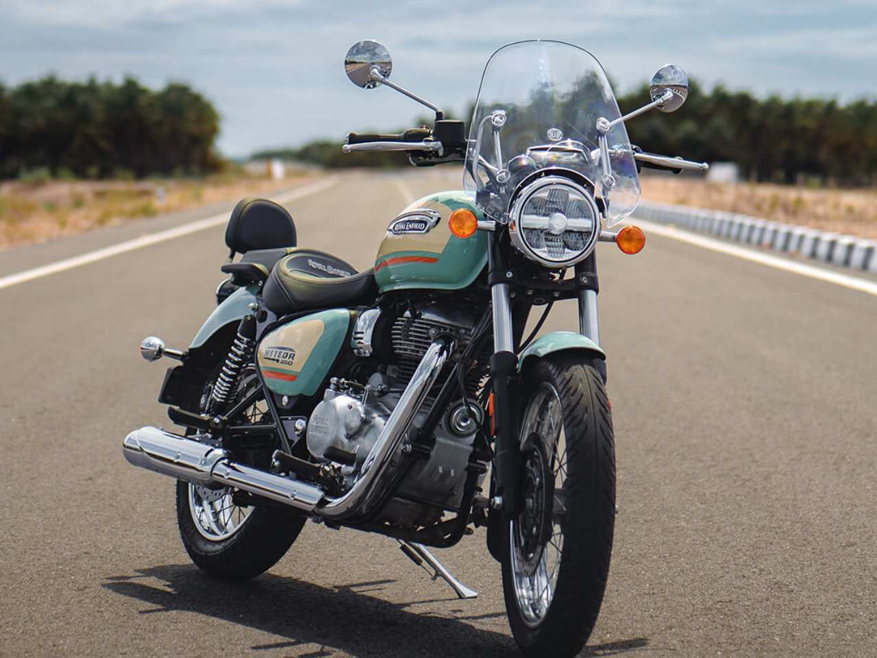 Royal Enfield Meteor Aurora 350 1