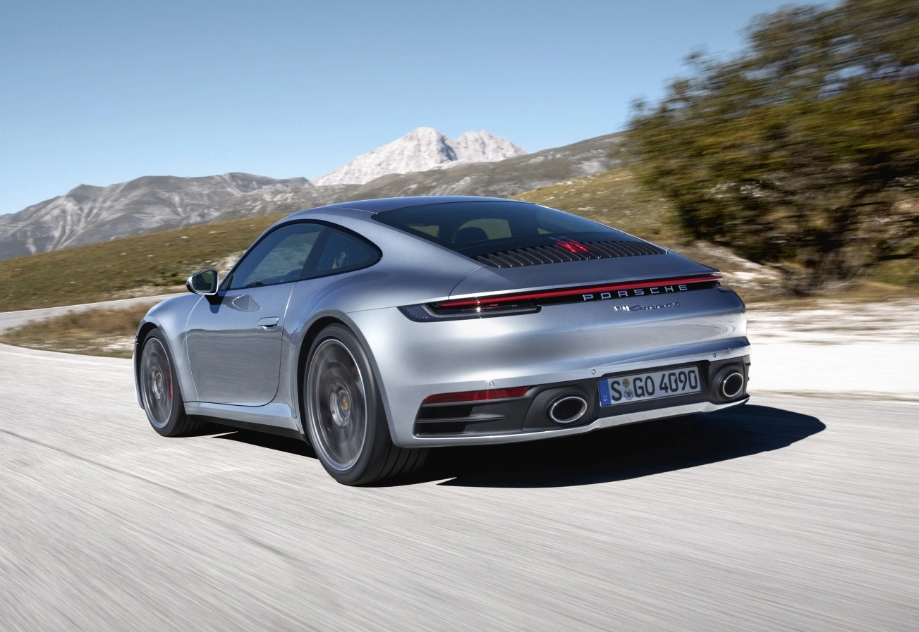 Porsche 911 2
