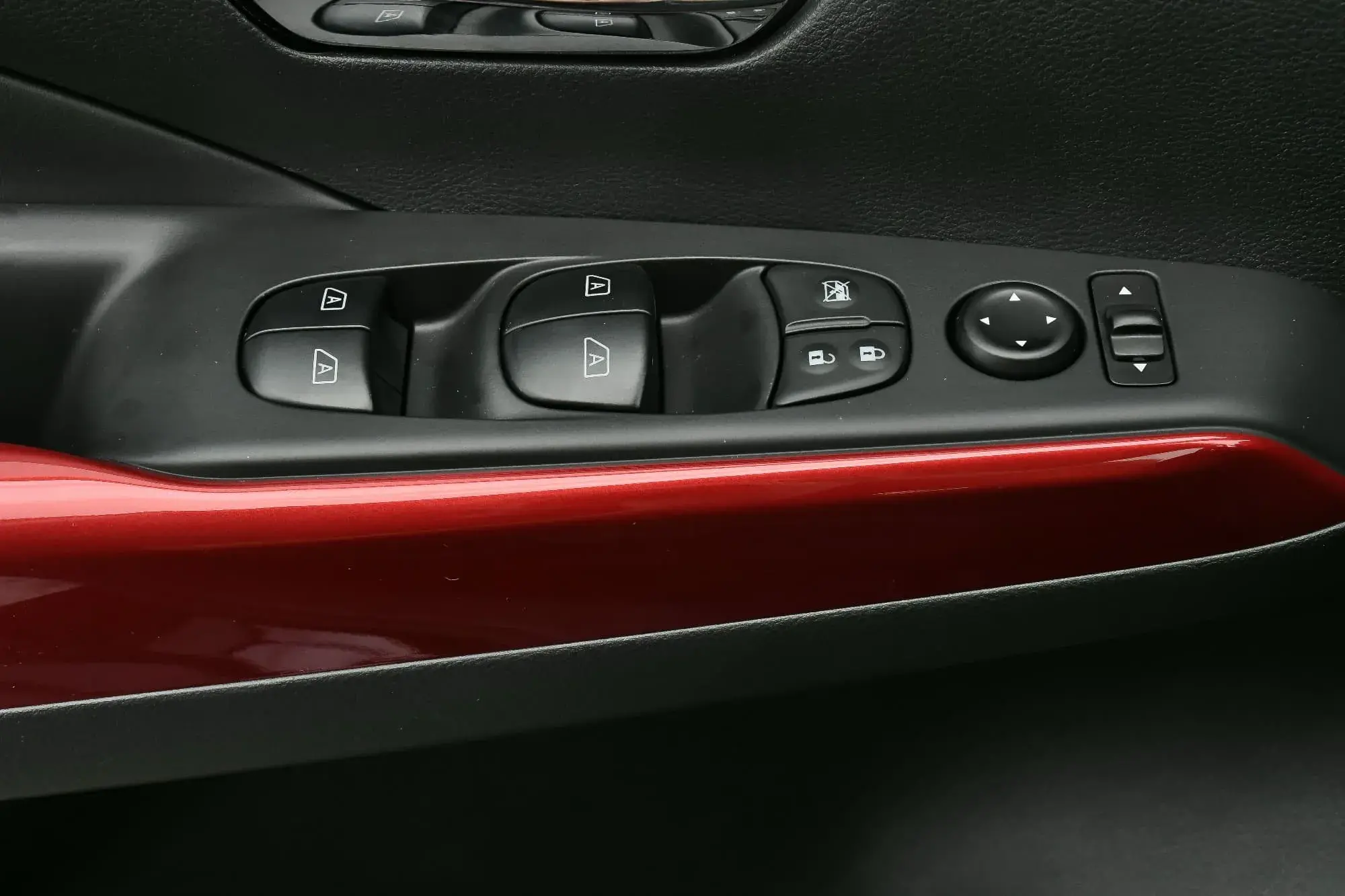 Nissan Kicks Xplay 9512