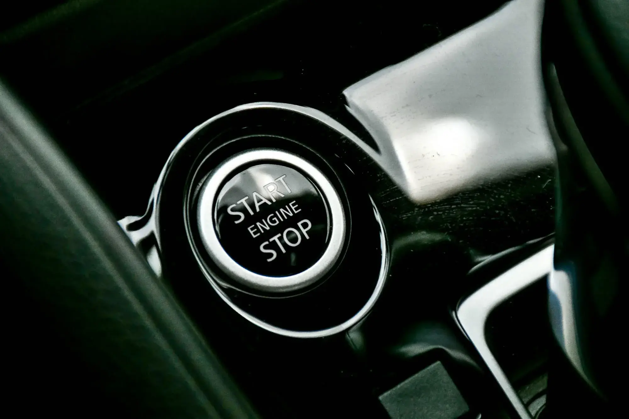 Nissan Kicks Xplay 9525