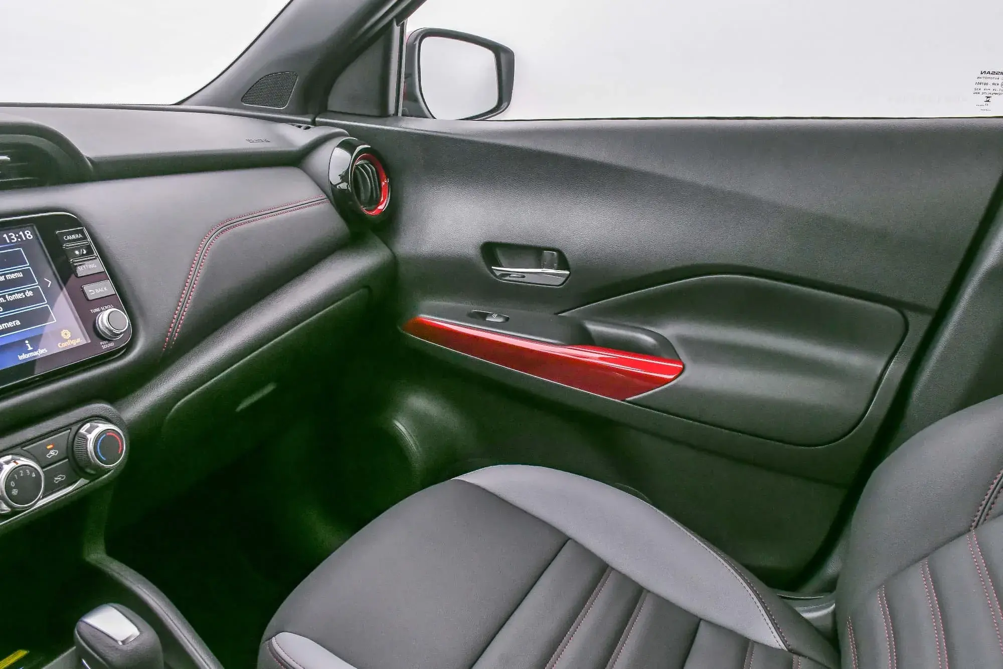 Nissan Kicks Xplay 9535