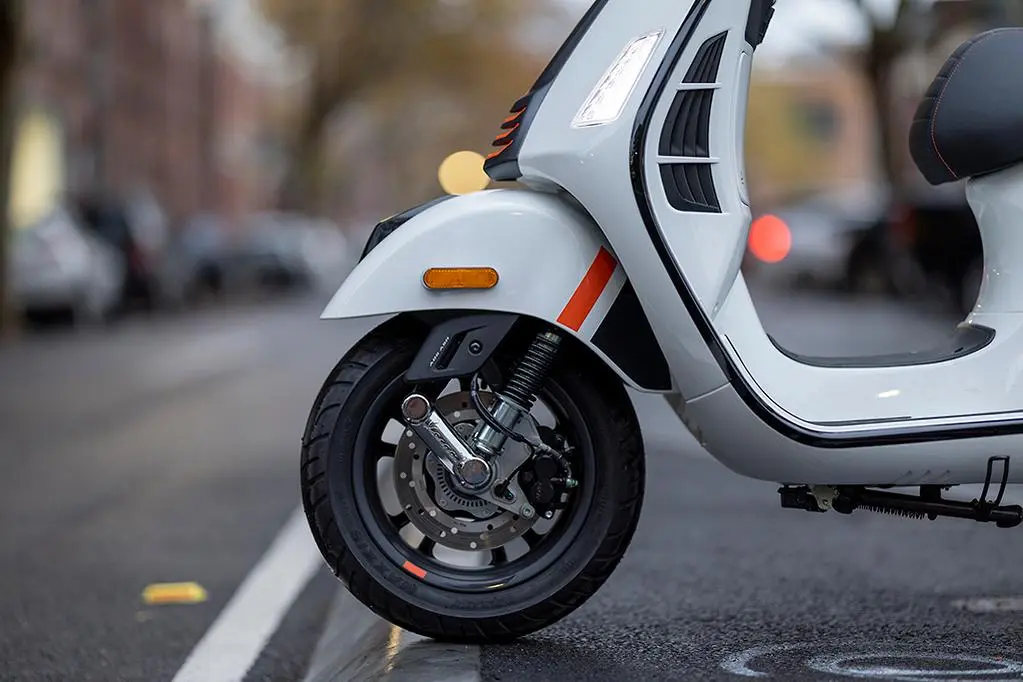 Piaggio Vespa 2023