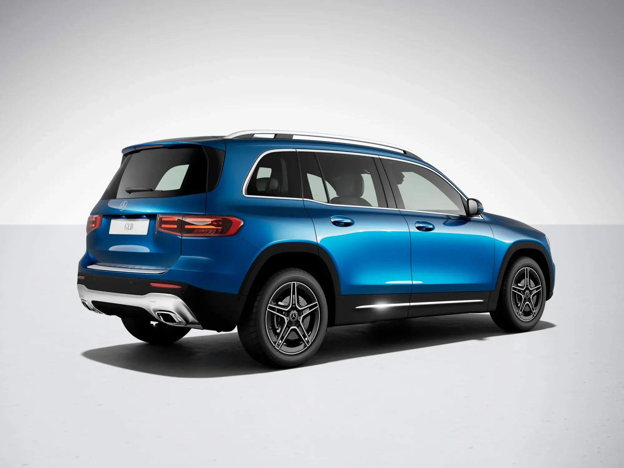 Mercedes-Benz GLB 200 Exterior2