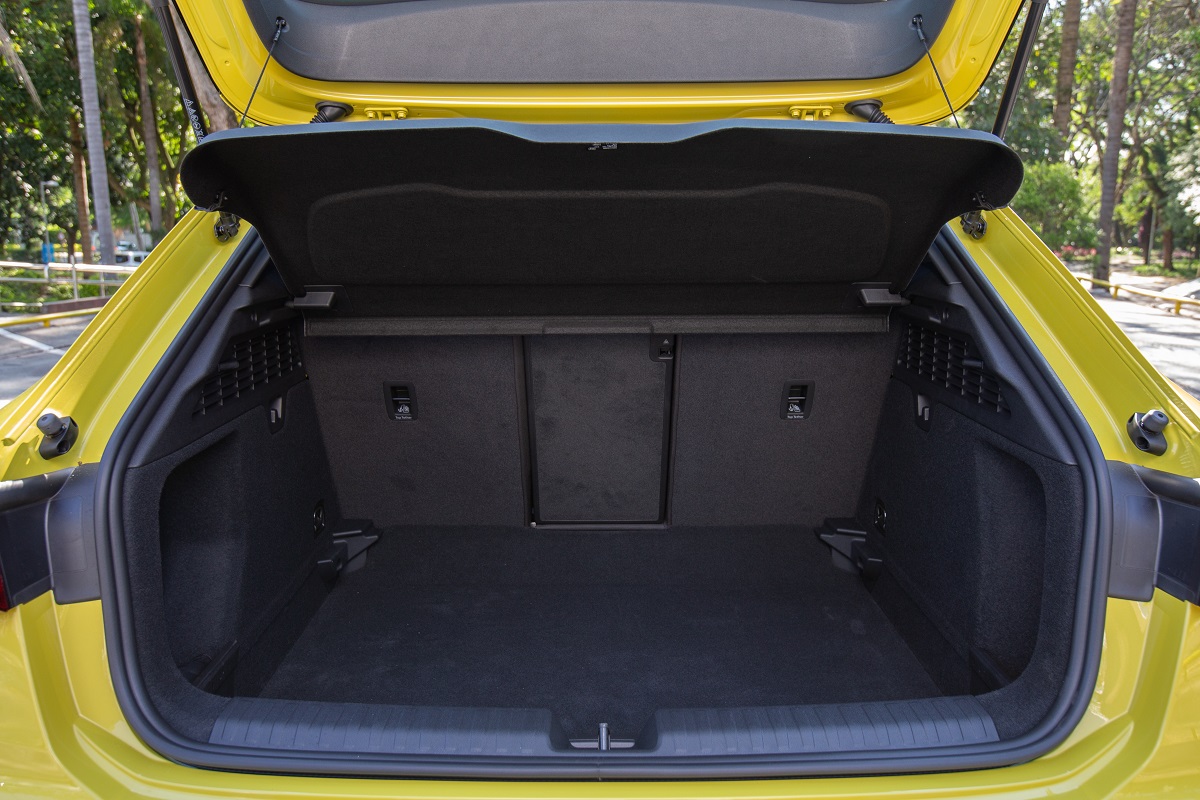 Sportback Performance Black