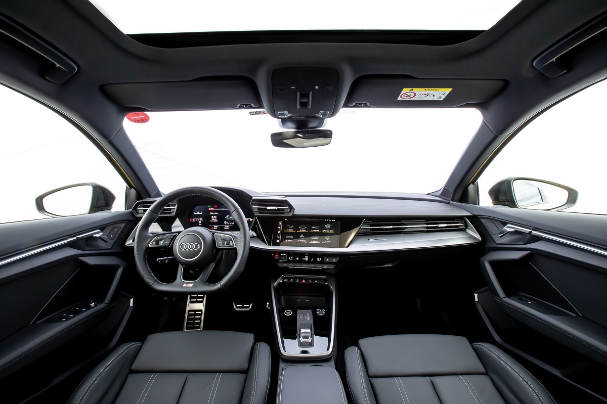 Sportback Performance Black