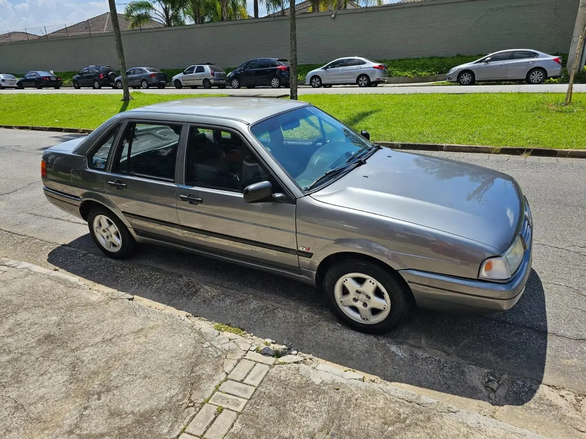 Volkswagen Santana 1.8 Cli 8v Gasolina 4p Manual Wmimagem15523350046