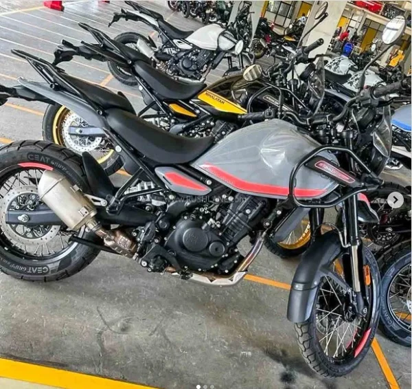 Royal Enfield Himalayan 450 5.jpg Rushlane