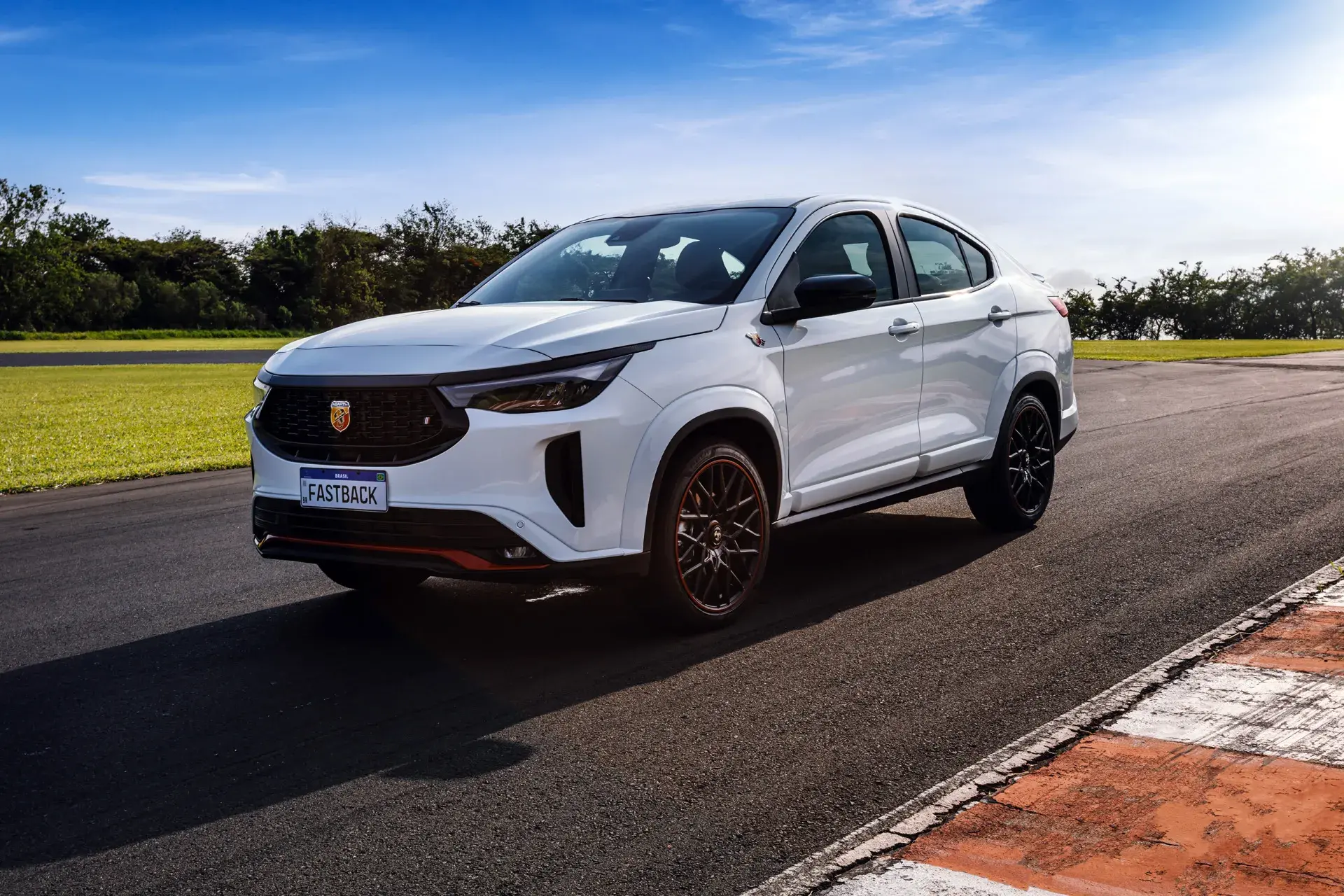 Fiat Fastback Abarth 2024
