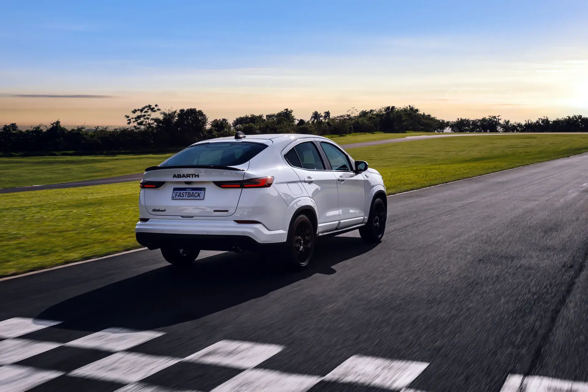 Fiat Fastback Abarth 2024