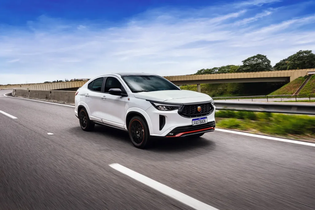 Fiat Fastback Abarth 2024