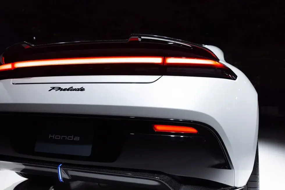 Traseira Honda Prelude Híbrido Conceito