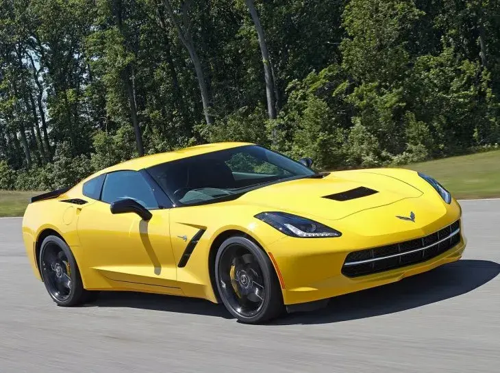 Corvette C7 730x545