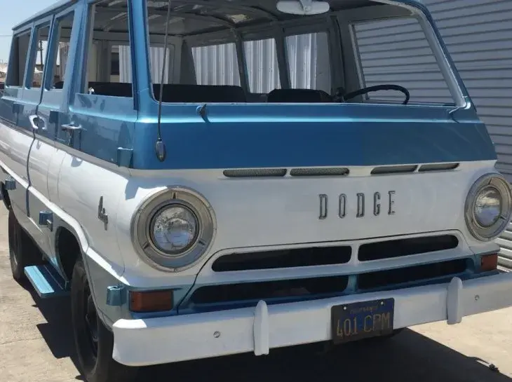 Dodge A100 730x545
