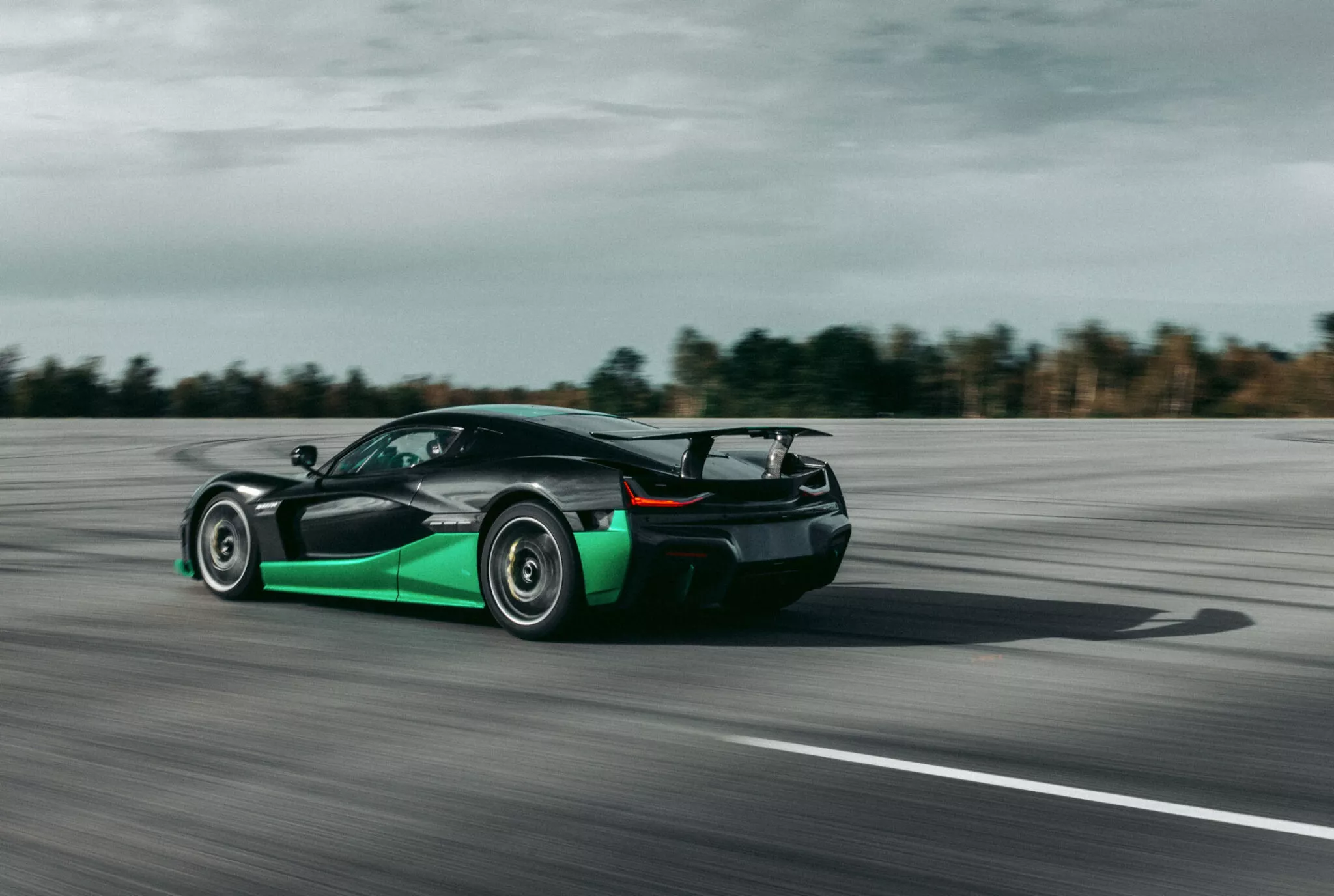Rimac Nevera F2