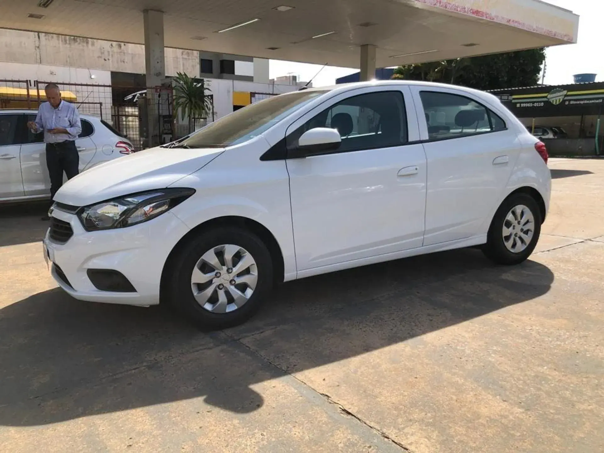 Chevrolet Onix 1.0 Mpfi Lt 8v Flex 4p Manual Wmimagem09441435312