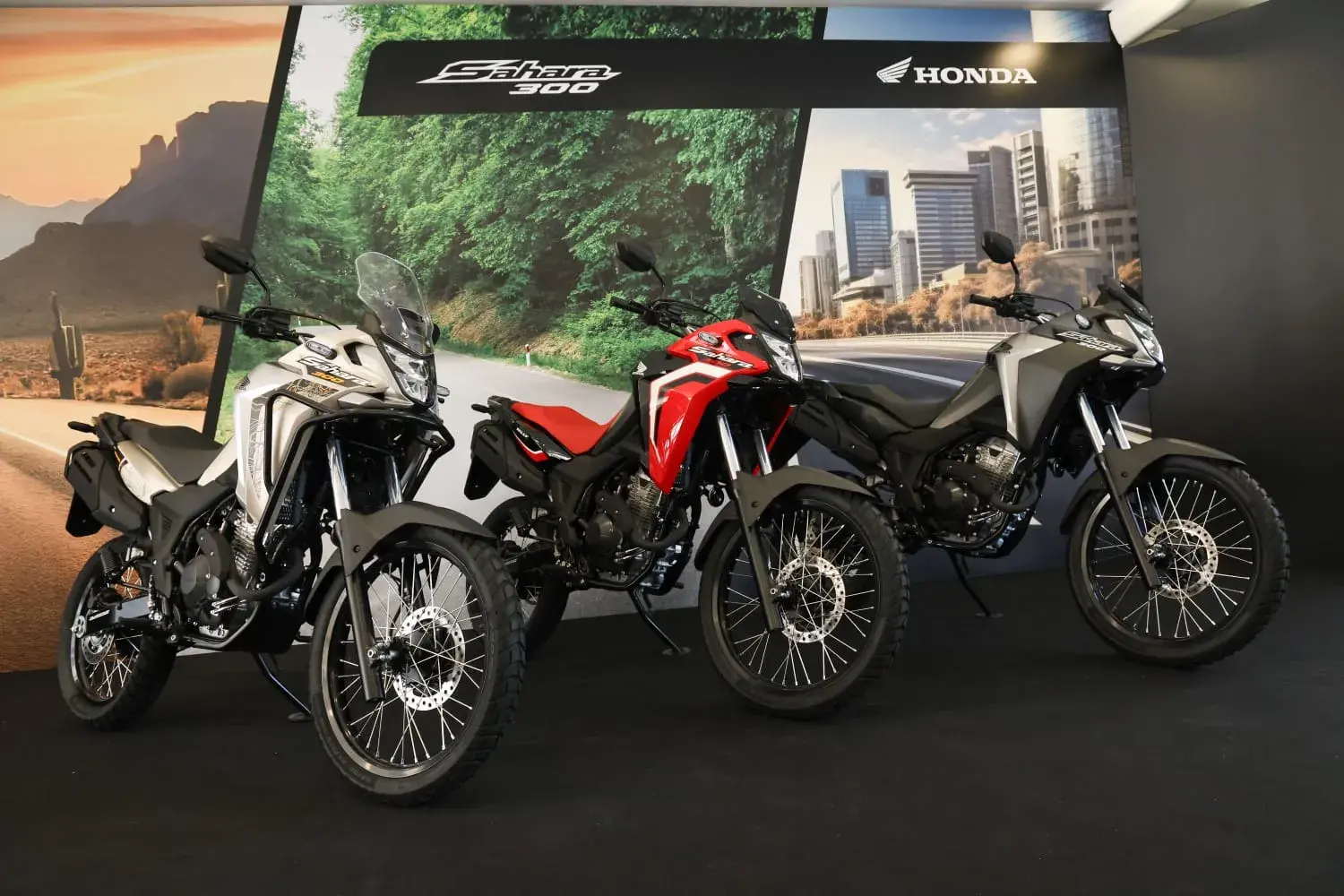 Honda Xre 300 Sahara 2024 Destaque