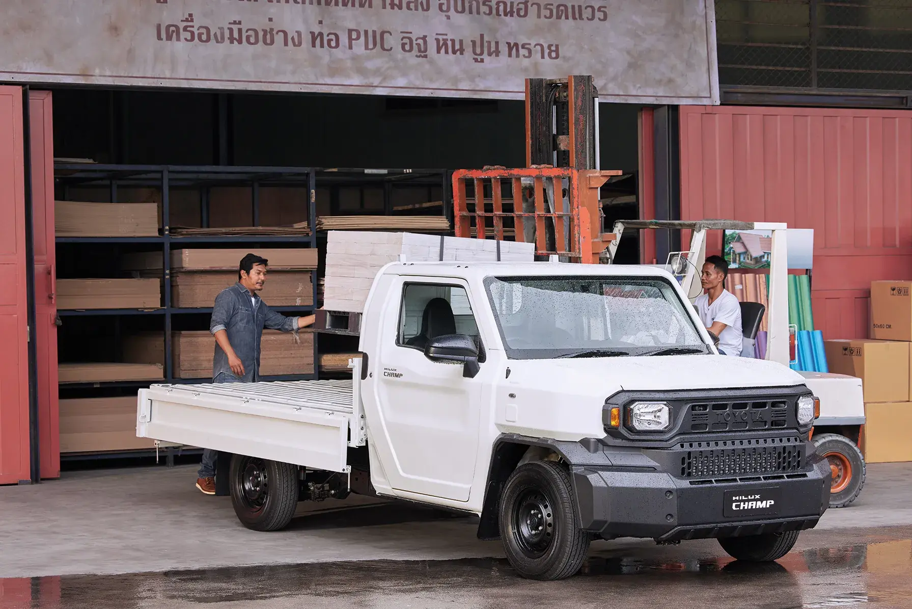 Toyota Hilux Champ (5)