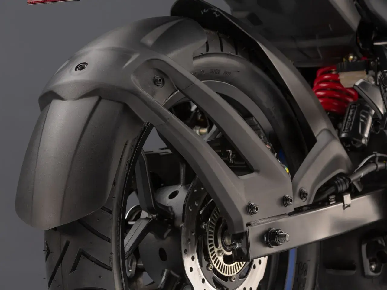 Bajaj Dominar 160 (3)