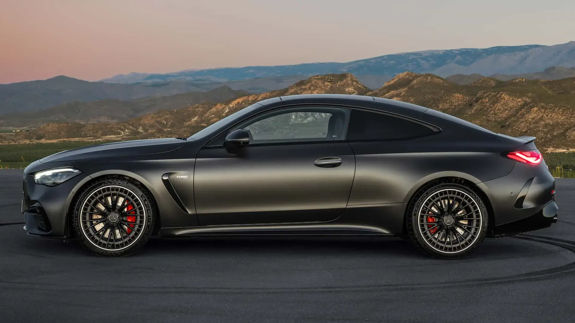 Mercedes Amg Cle 53 4matic+ Coupé 2024 2