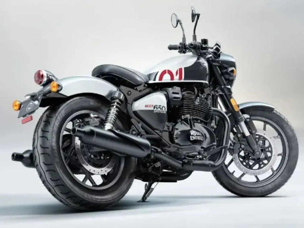 Royal Enfield Shotgun 650 Branca (3)