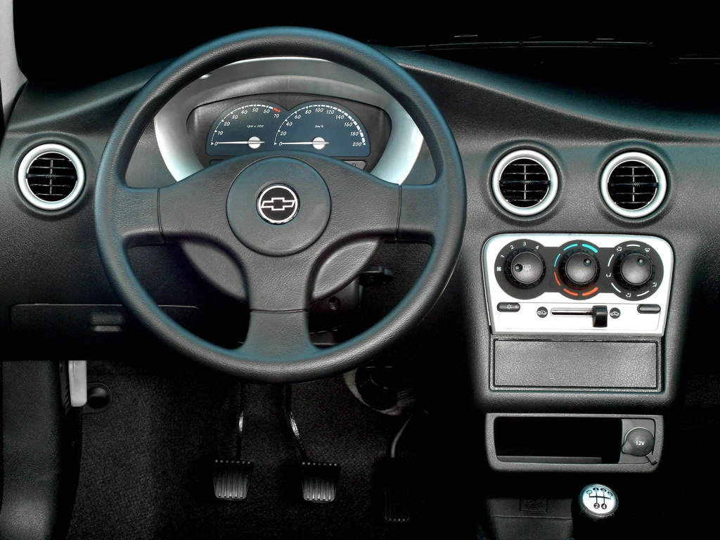 Chevrolet Celta F3