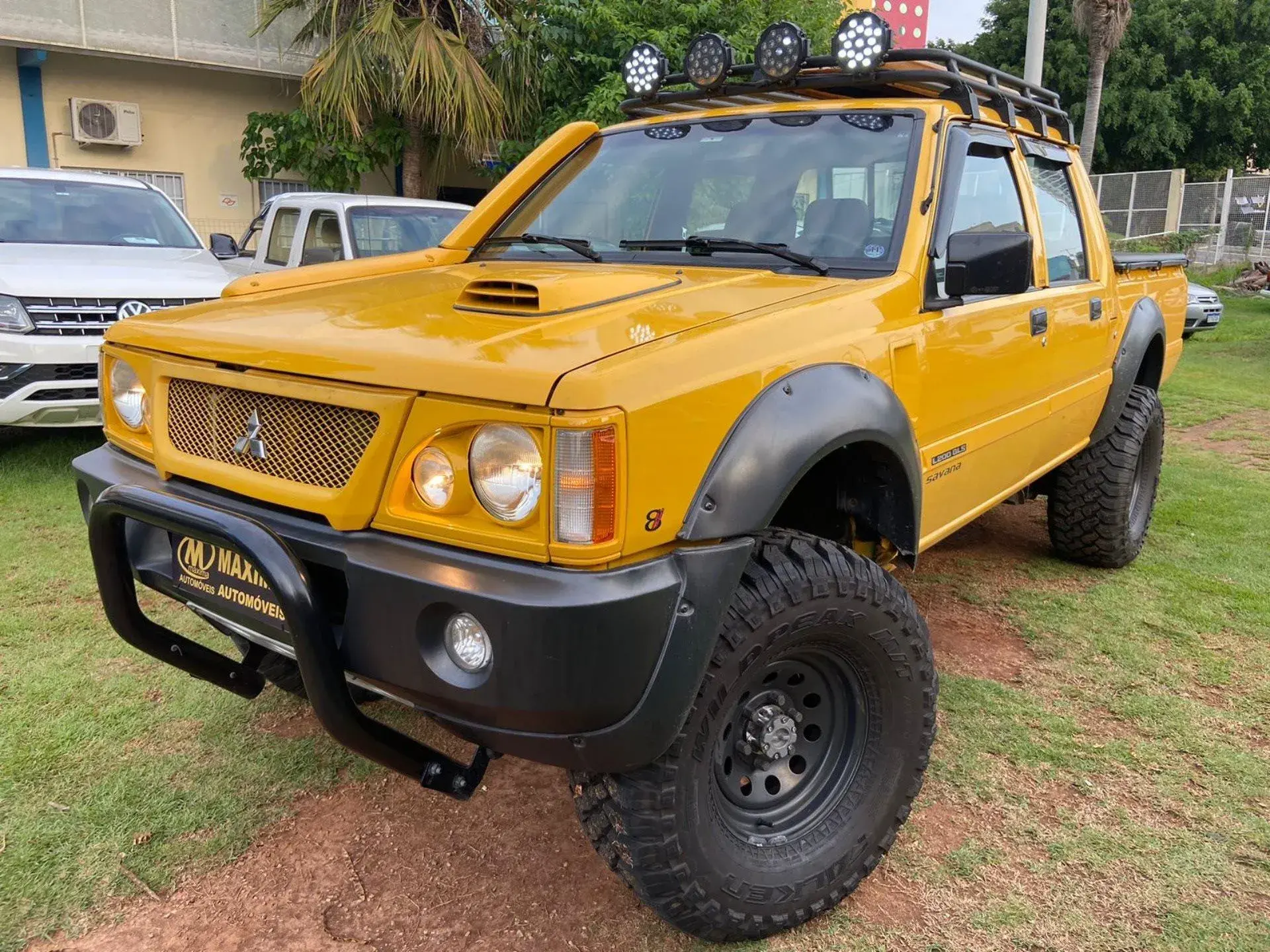 Mitsubishi L200 Savana 2.5 4x4 Cd 8v Turbo Diesel 4p Manual Wmimagem15545748730