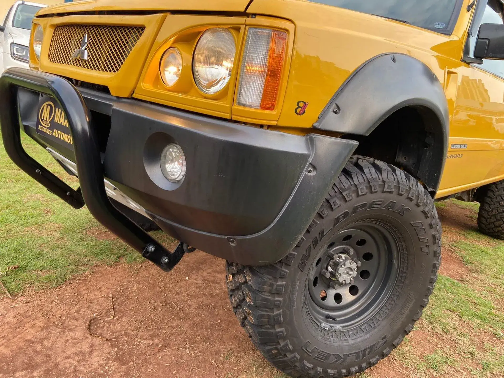 Mitsubishi L200 Savana 2.5 4x4 Cd 8v Turbo Diesel 4p Manual Wmimagem15550459916