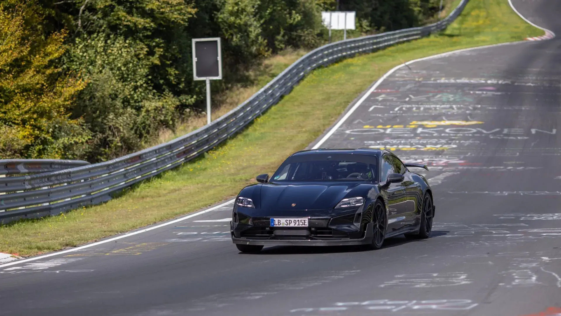 Porsche Taycan Nurburgring 1