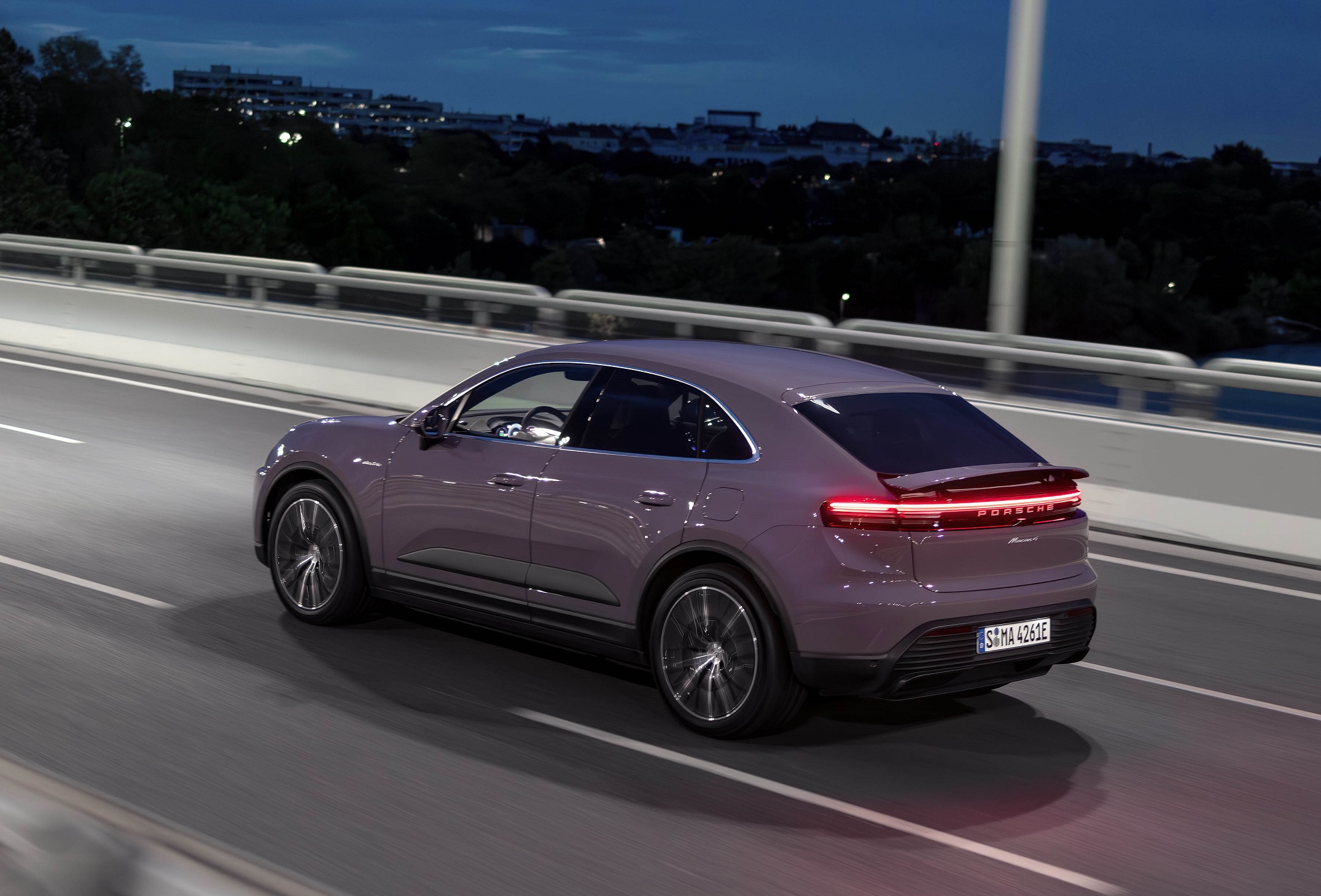 Porsche Macan Elétrico (11)