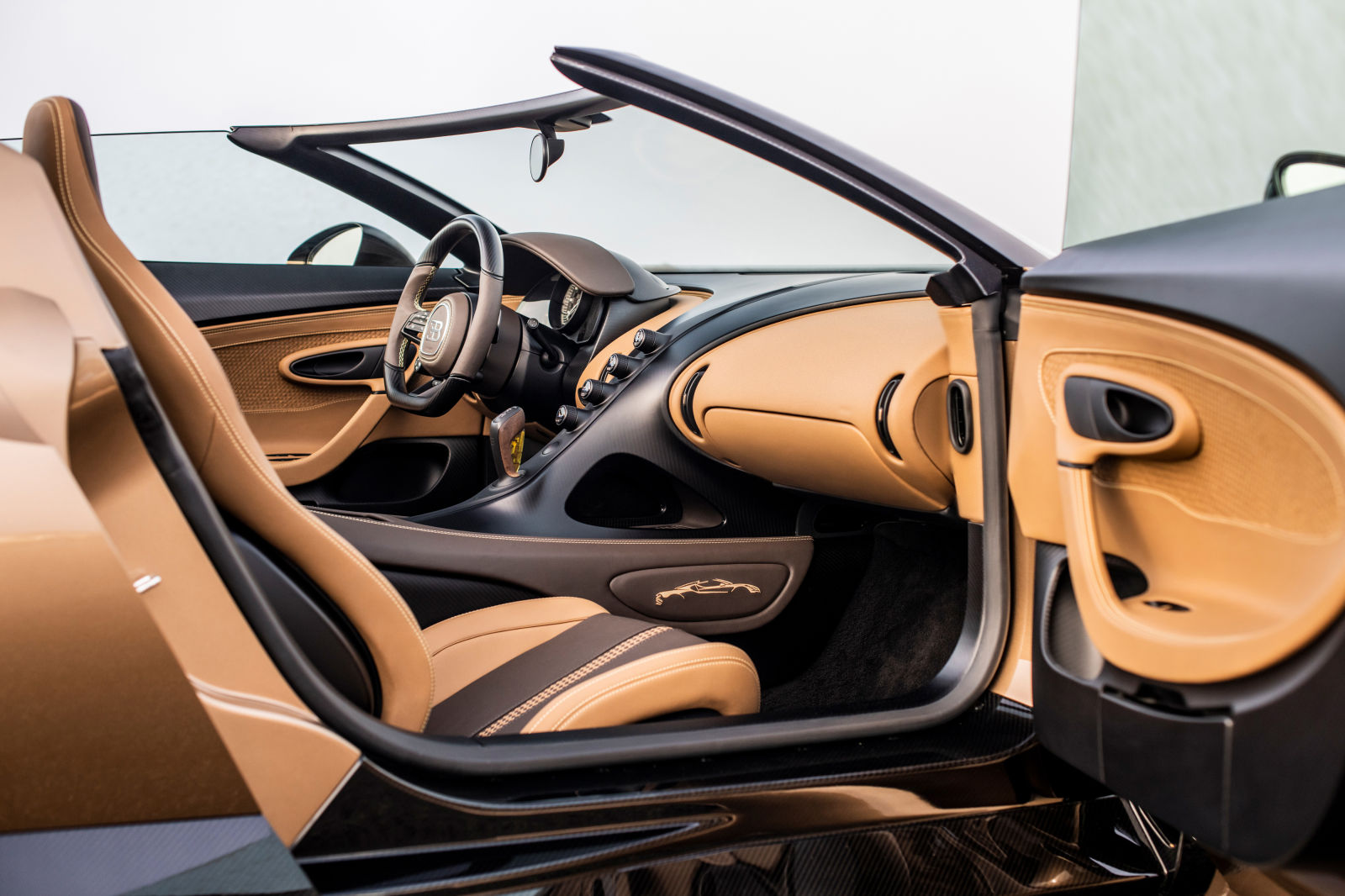 04 Bugatti W16 Mistral Roadster