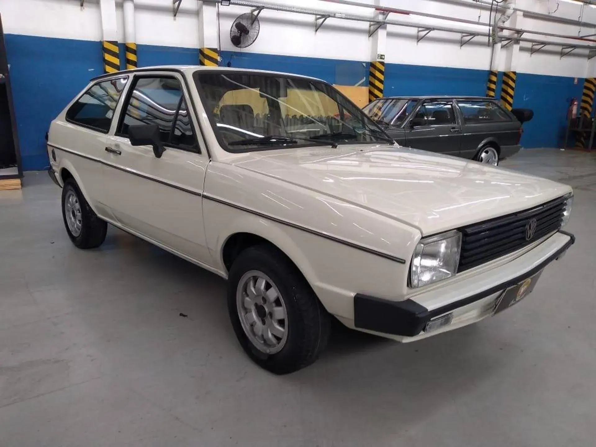 Volkswagen Gol 1.6 Ls 8v Gasolina 2p Manual Wmimagem09415237025