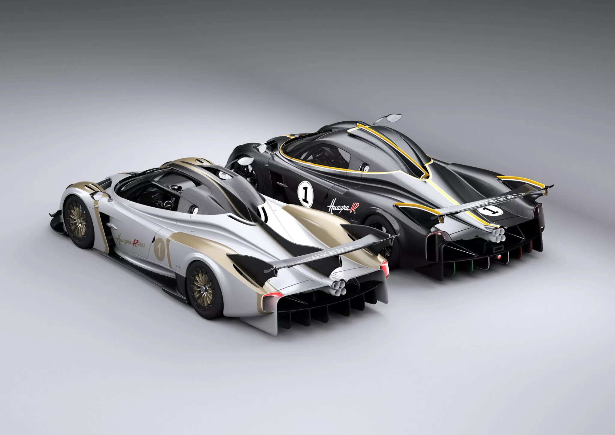 Huayra R Evo Vs Huayra R 03 F5