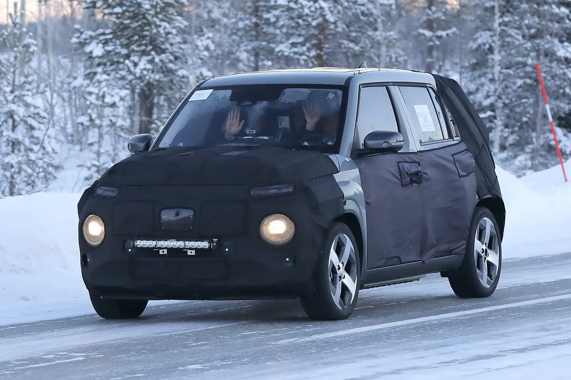 Hyundai Casper 003
