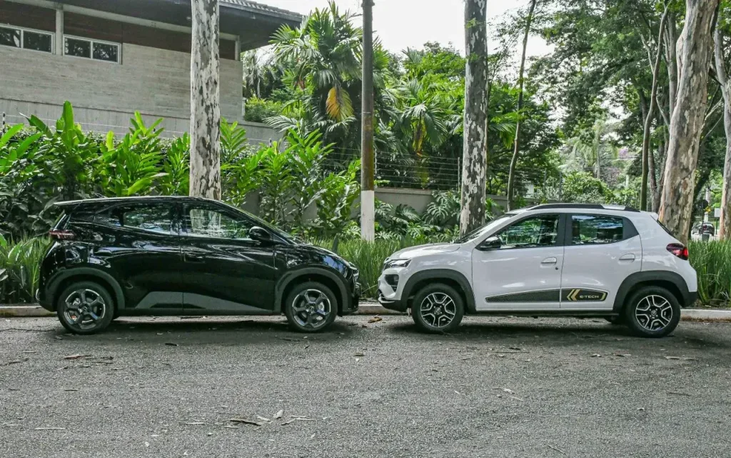 Kwid E Tech X Byd Dolphin Mini 2723 (9)